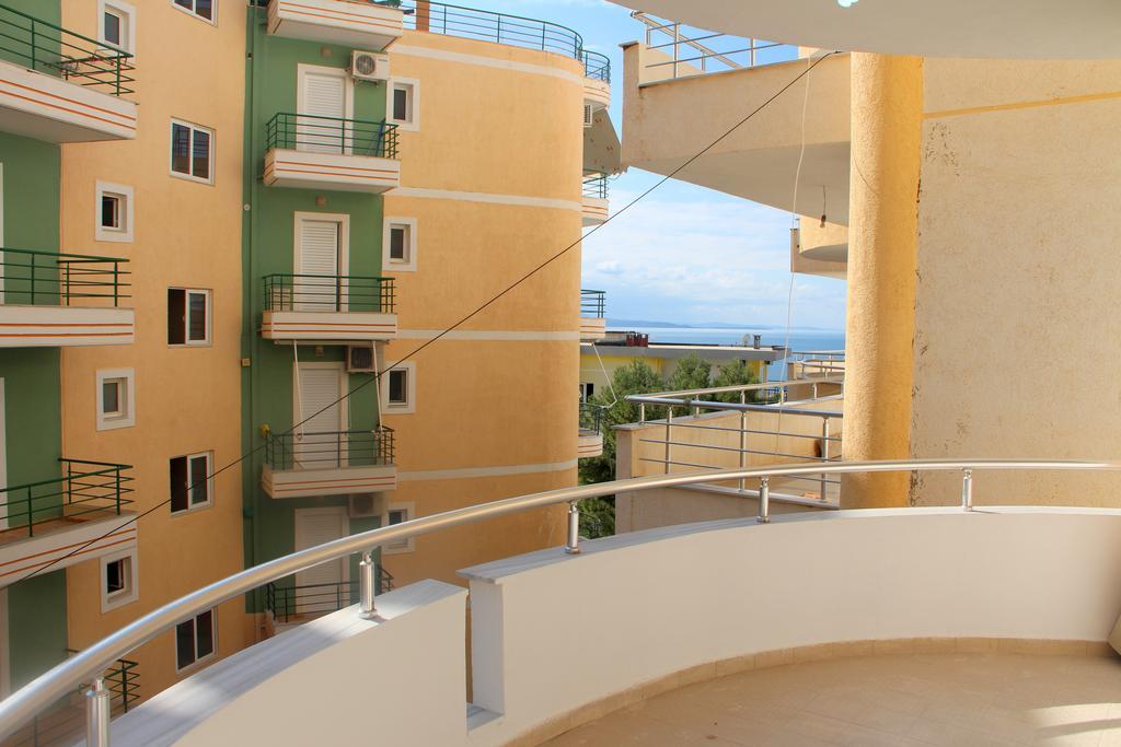 Kristi Apartments Saranda Extérieur photo