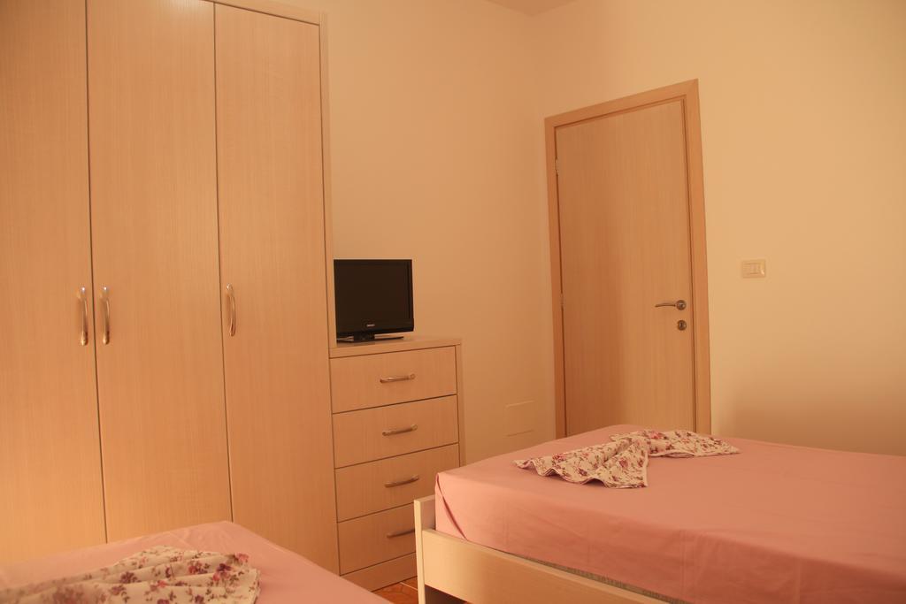 Kristi Apartments Saranda Extérieur photo